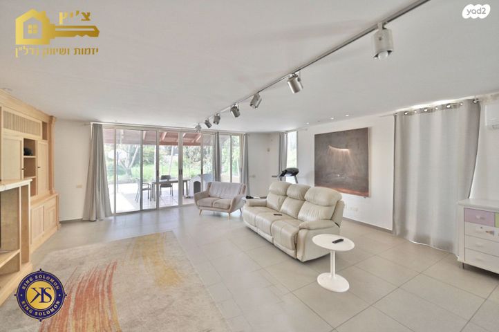 בית פרטי/ קוטג', סביון