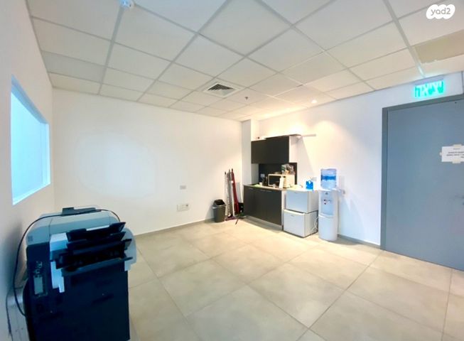 משרדים, מוטי קינד, פארק הורוביץ, רחובות