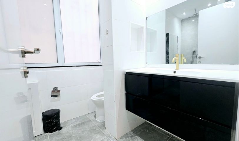 דירה, ביל"ו, חולון