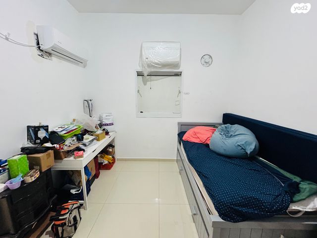 דו משפחתי, העלייה, המושבה, גדרה