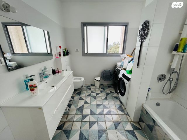 דו משפחתי, העלייה, המושבה, גדרה