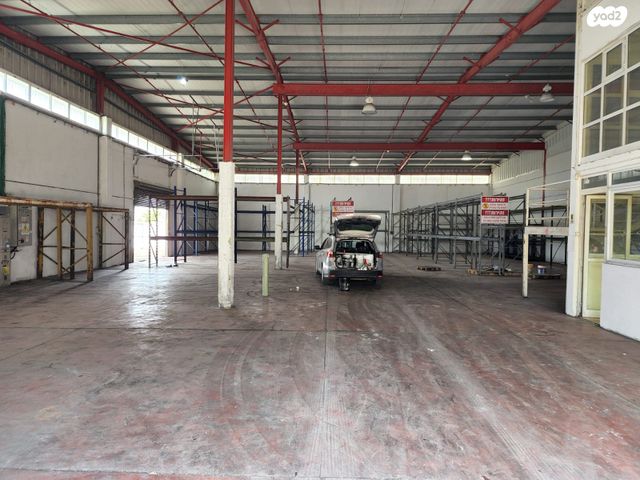 מבני תעשיה, קרית אתא