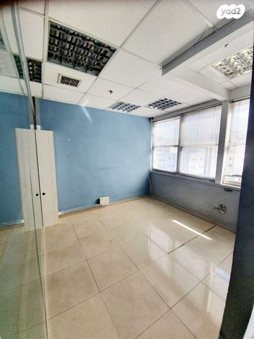 משרדים, שער פלמר 1, שער פלמר, תחנת רכבת השמונה, חיפה