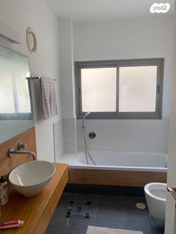 דירה, דב כרמי, רביבים, תל אביב יפו