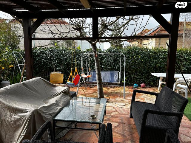 דו משפחתי, המכבים, גבעת זאב