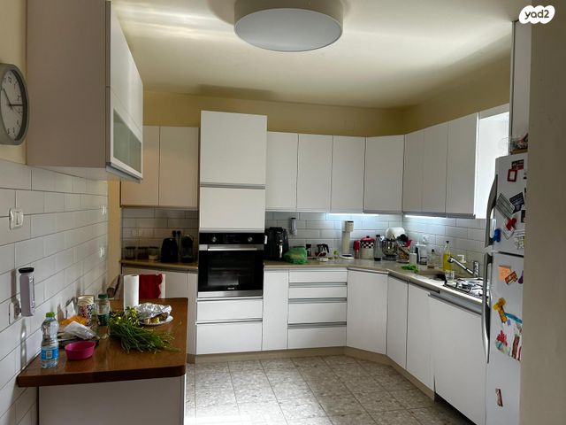 דו משפחתי, המכבים, גבעת זאב