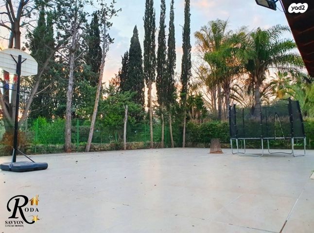 בית פרטי/ קוטג', סביון