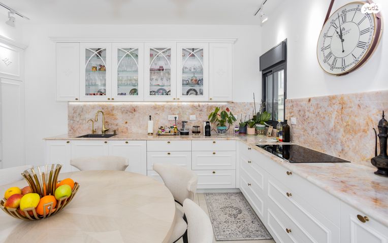 גג/ פנטהאוז, קרן קיימת לישראל, בורוכוב, גבעתיים