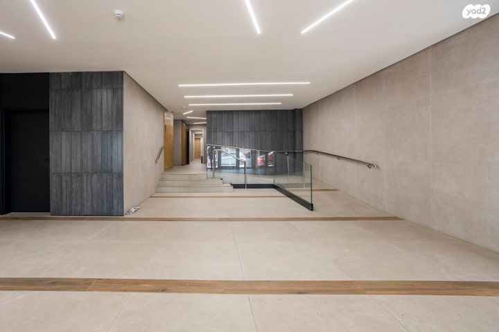 גג/ פנטהאוז, קרן קיימת לישראל, בורוכוב, גבעתיים