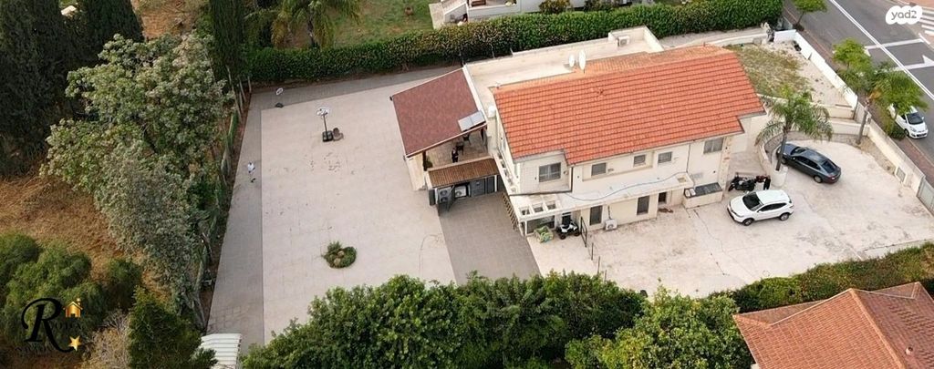 בית פרטי/ קוטג', סביון