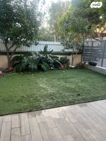 בית פרטי/ קוטג', מרכז העיר, סביניה, הוותיקה, קרית ביאליק