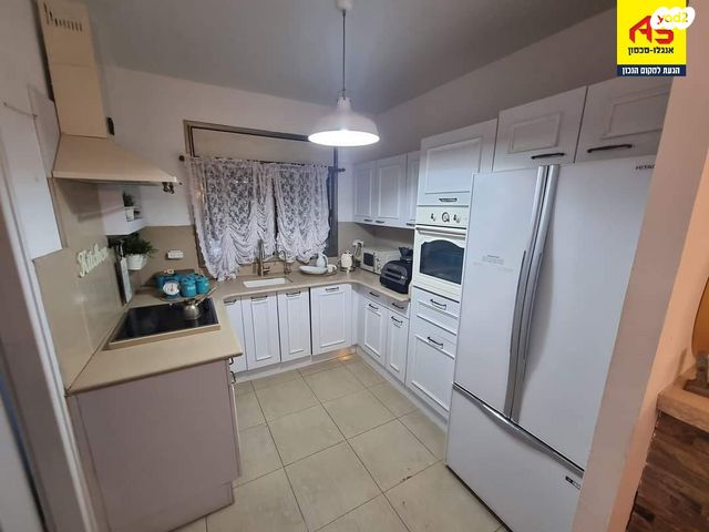 דירה, הרצל 143, עין שרה, נהריה