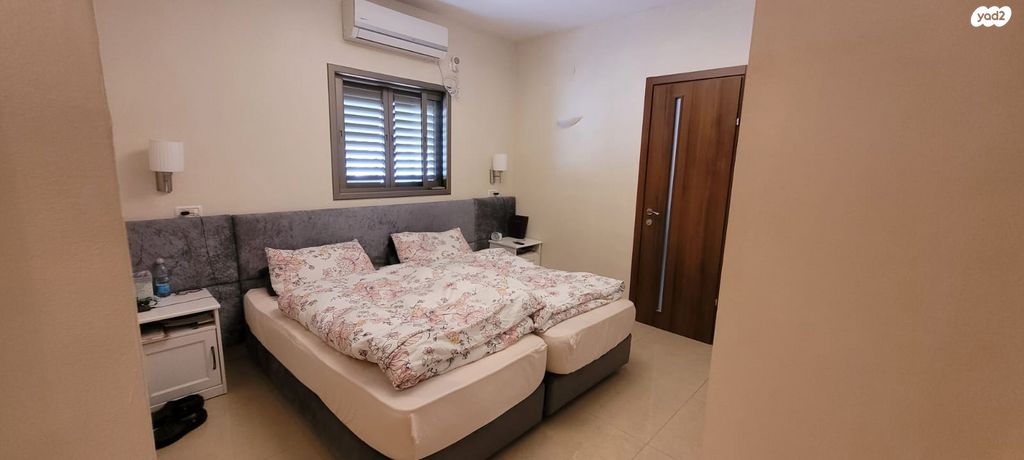 דופלקס, א.ד. גורדון, הפועל המזרחי ג', שיכון ג', בני ברק