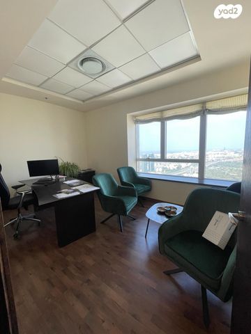 משרדים, רמת גן