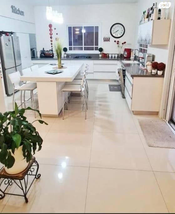 בית פרטי/ קוטג', עקיבא סער 25, נווה נוף, אקדמאים, לוד