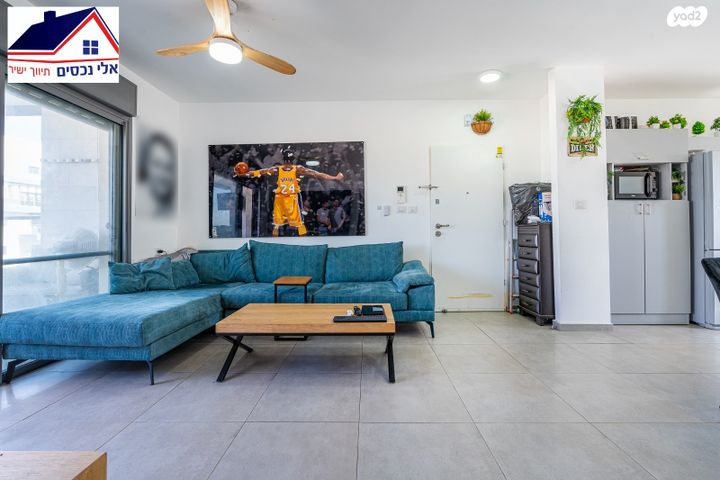 דירה, סביון 25, הפרחים, חריש