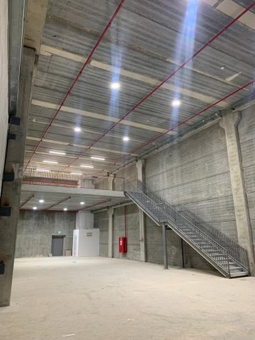 מחסנים