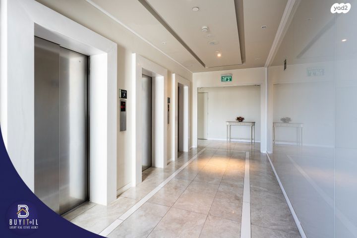 דירה, אהוד מנור, עיר ימים, נתניה