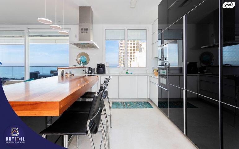 דירה, אהוד מנור, עיר ימים, נתניה