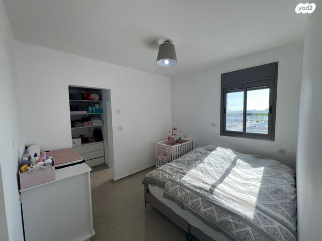 דירה, ניסנית, נתיבות מערב, נתיבות