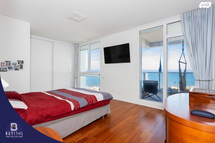 דירה, אהוד מנור, עיר ימים, נתניה