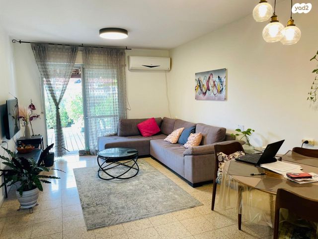 דו משפחתי, עפולה הצעירה, עפולה