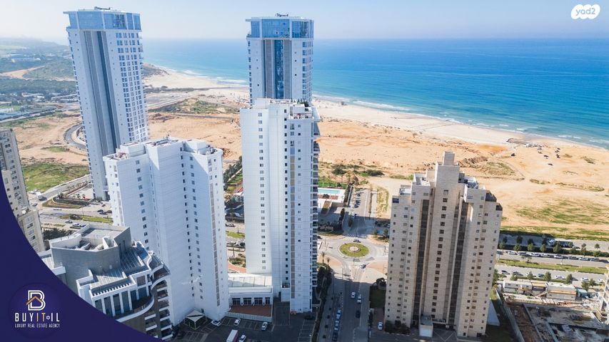 דירה, אהוד מנור, עיר ימים, נתניה