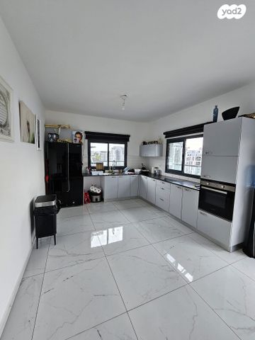 גג/ פנטהאוז, תבור 6, בית בפארק ,פרדס בחסכון, אור יהודה