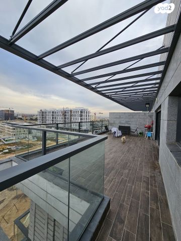 גג/ פנטהאוז, תבור 6, בית בפארק ,פרדס בחסכון, אור יהודה