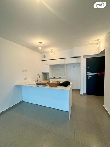 דירה, יוסף הגלילי, שכונת בן גוריון, מרכז העיר ג', רמת גן