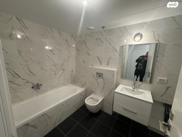 דירה, יוסף הגלילי, שכונת בן גוריון, מרכז העיר ג', רמת גן