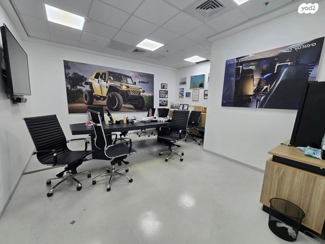 משרדים, תעשיון בר לב