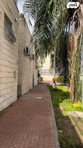 בית פרטי/ קוטג', הארבל 12, פסגות השבע, בית שמש