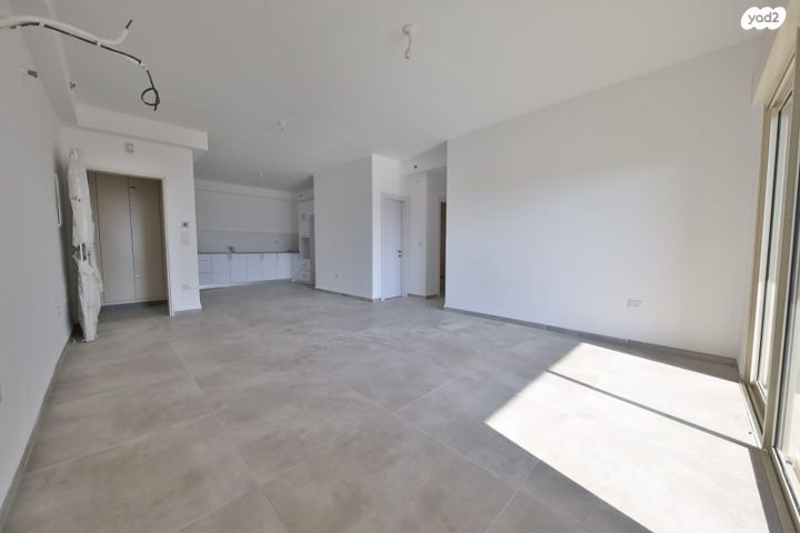 דירה, קרית ים  א', קרית ים