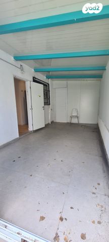 דירת גן, יהודה לייב פינסקר, רמב"ם, ראשון לציון