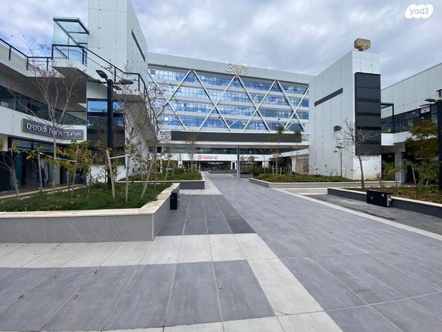 חנויות/ שטח מסחרי, ילדי טהרן 8, ראשון לציון