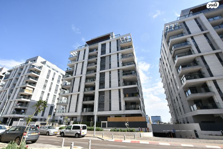 גג/ פנטהאוז, תבור 6, בית בפארק ,פרדס בחסכון, אור יהודה