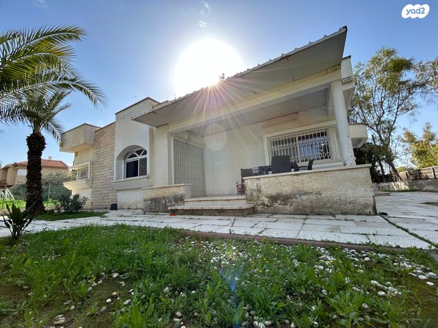 בית פרטי/ קוטג', עומר