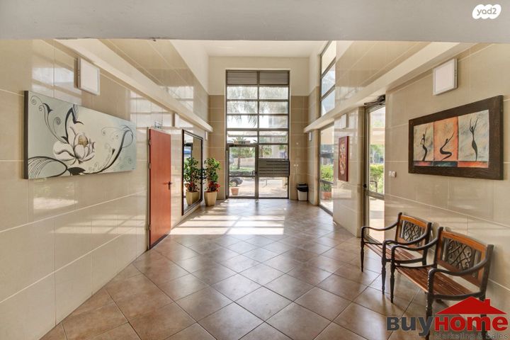 דירה, דרך דגניה, נתניה