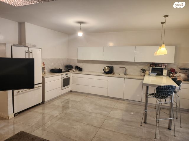 דירת גן, רפאל דה לה פרגולה, ירושלים