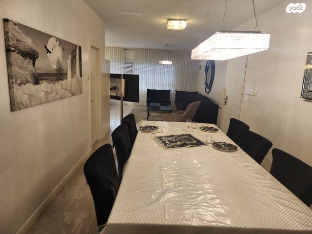 דירת גן, רפאל דה לה פרגולה, ירושלים