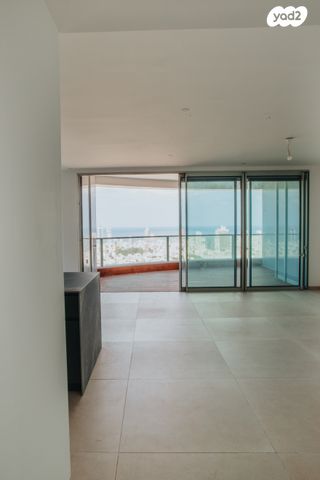 גרציאני יצחק 