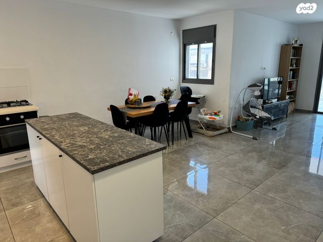 דירה, אחד העם, נתניה