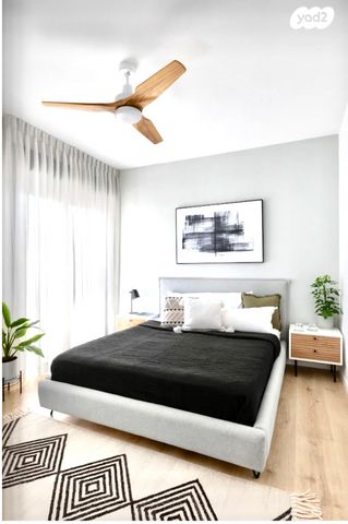 דירה, בני בנימין, הרצליה