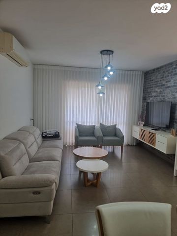 דירה, מגדל העמק