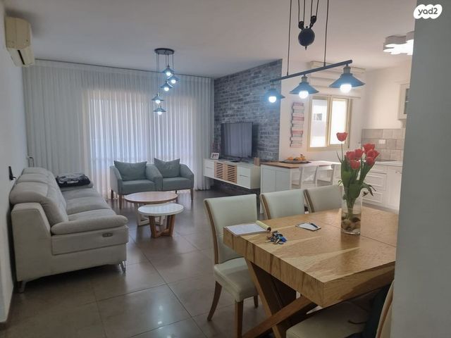 דירה, מגדל העמק