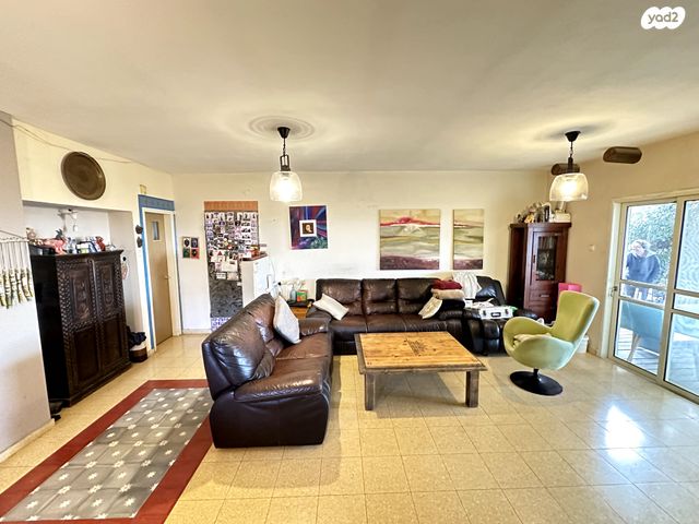 בית פרטי/ קוטג', נעלה