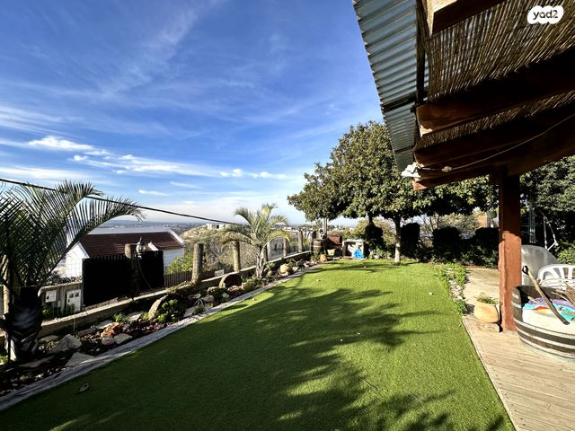 בית פרטי/ קוטג', נעלה