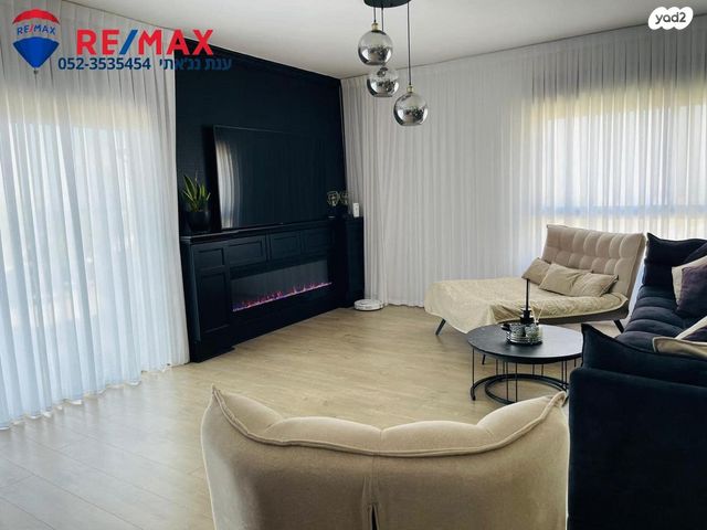 גג/ פנטהאוז, עכו