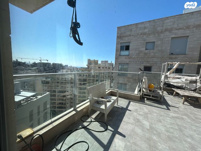 גג/ פנטהאוז, פרופ' יובל נאמן, תכנית ל', למד, תל אביב יפו